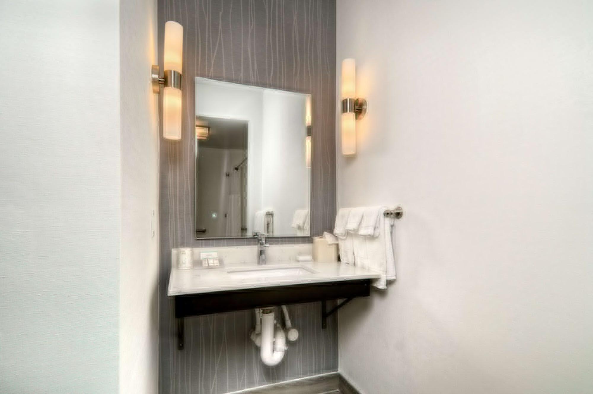 Hilton Garden Inn Ливермор Экстерьер фото