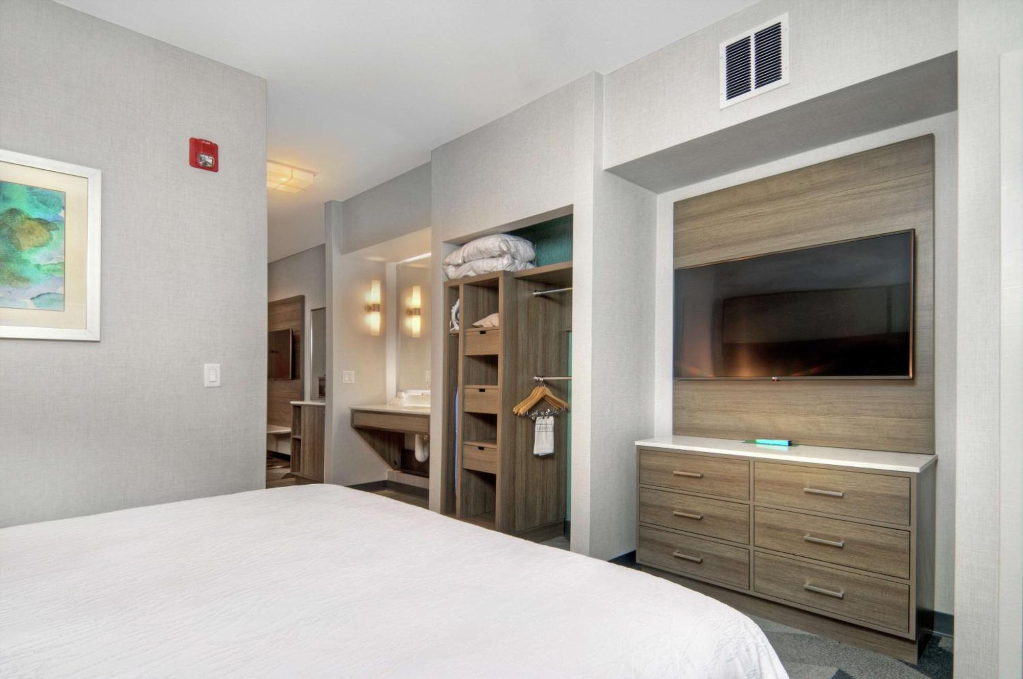 Hilton Garden Inn Ливермор Экстерьер фото