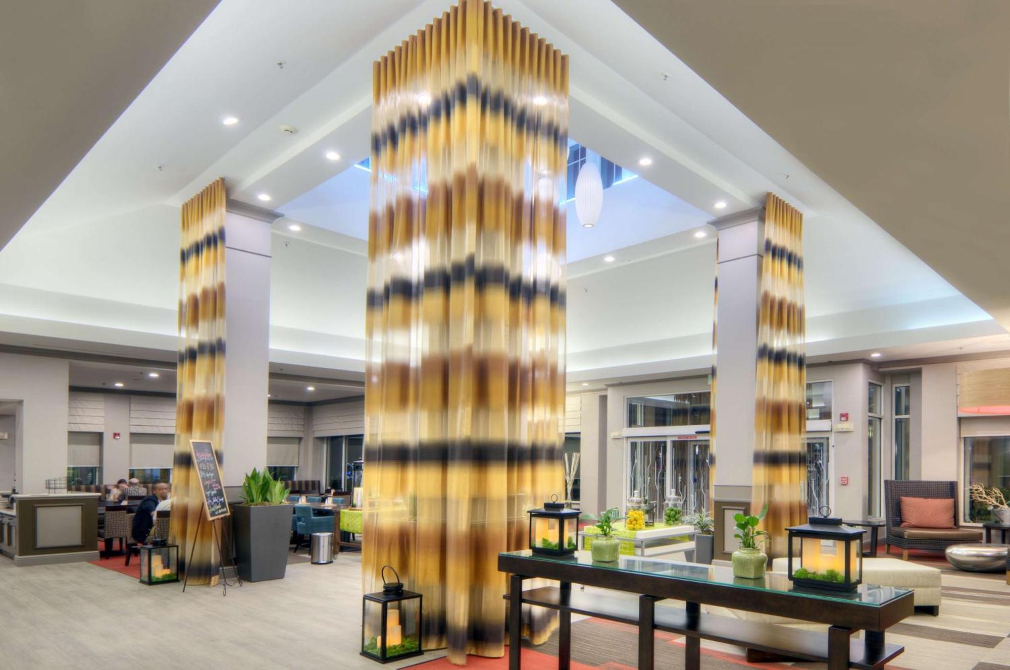 Hilton Garden Inn Ливермор Экстерьер фото
