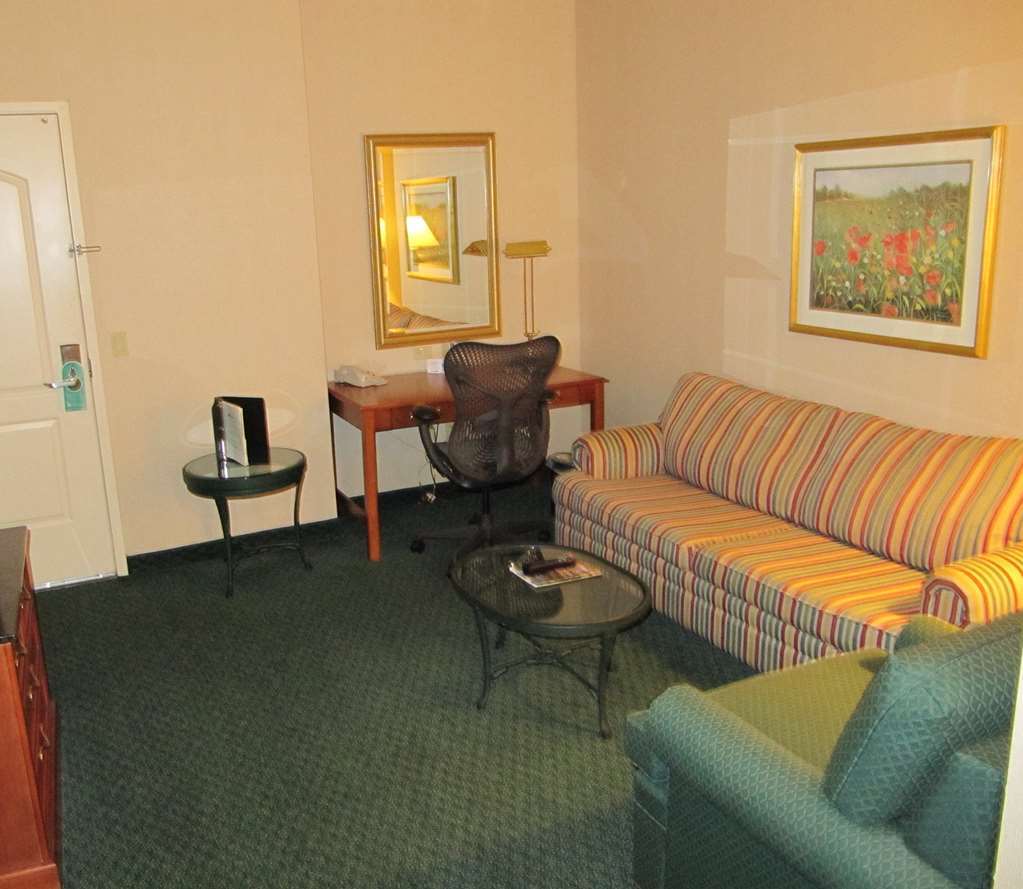 Hilton Garden Inn Ливермор Номер фото